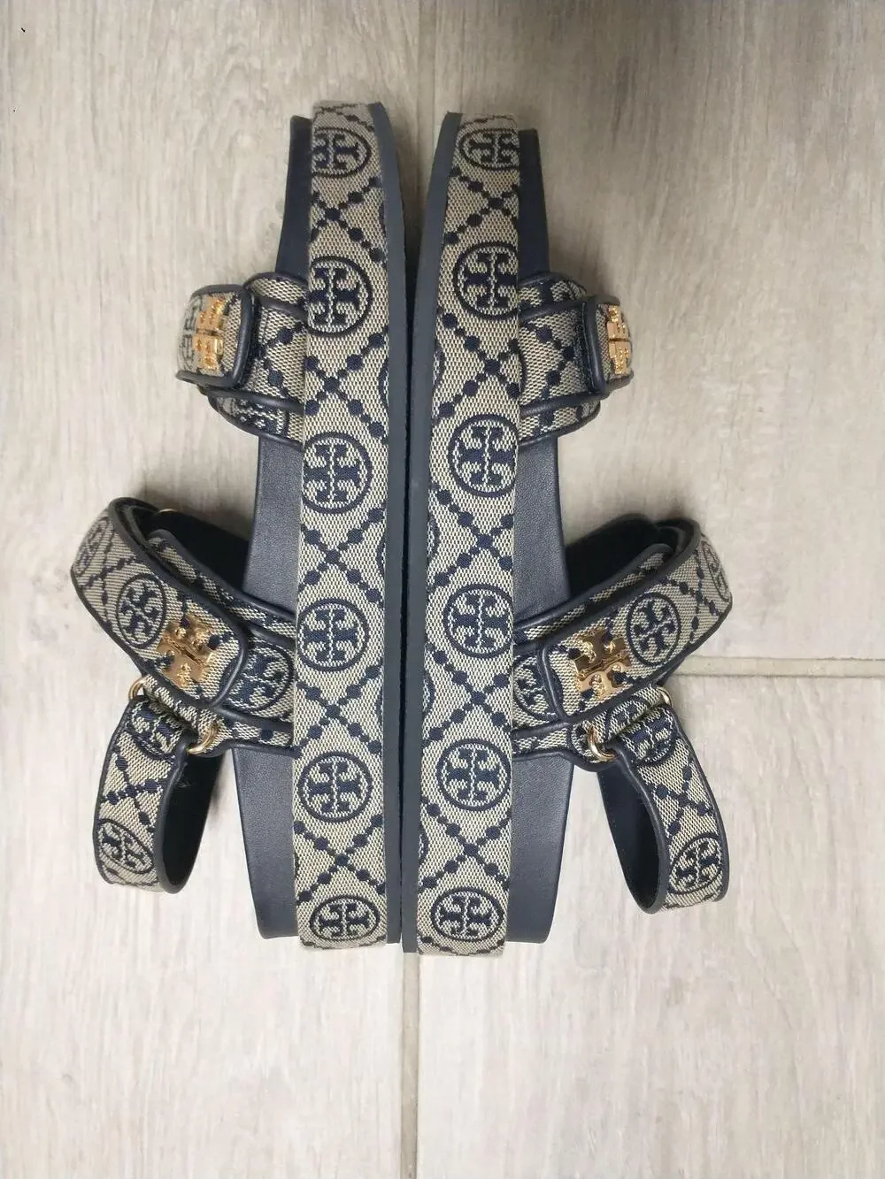 Tory Burch T Monogram Kira Sport Sandals Womens 10 Blue Jacquard Leather